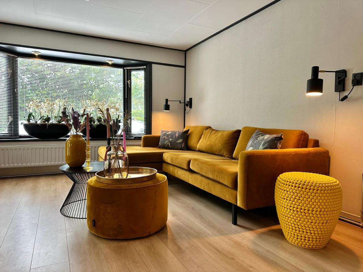 Gezellig Chalet Met 2 Slaapkamers Aan Bosrand Erm Exterior photo
